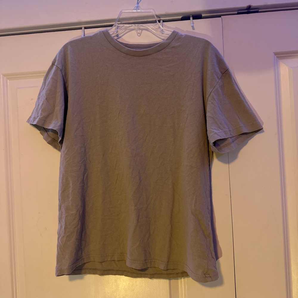 Men's Gray T-Shirt